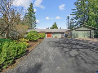 15775 Oakdale Rd, Dallas, OR 97338