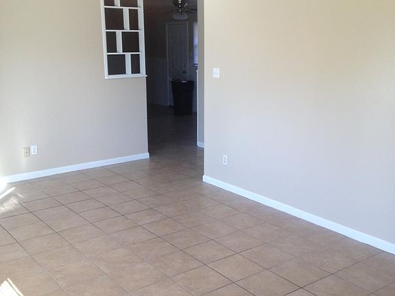 2nd image of 5004 45th St
