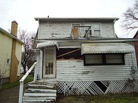 2nd image of 15751 Plainview Ave