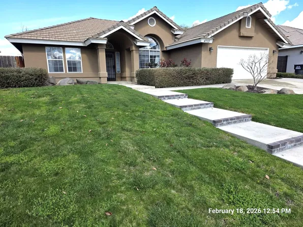 4722 W La Vida Ave, Visalia, CA 93277