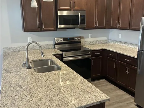 767 Monroe St, 767 Monroe St #A, Clarksville, TN 37040