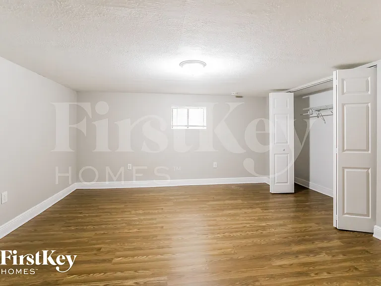 1320 NE 204th St — Photo 9