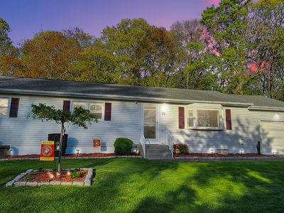 75 Linden Dr, Milford, CT, 06460