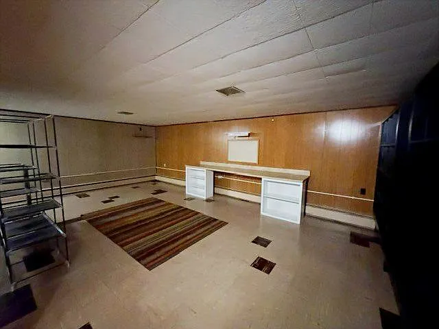 3821 S Turner St — Photo 11