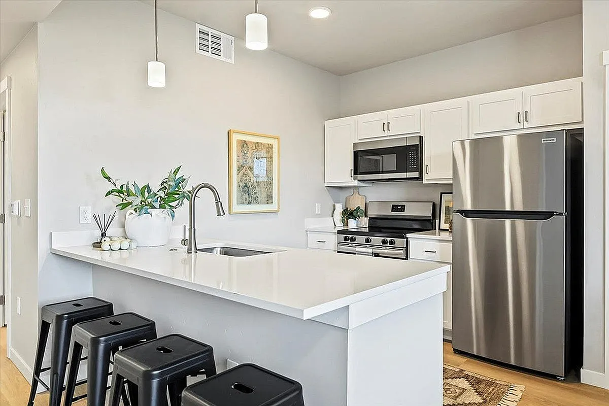 Franklin Lofts — Photo 4