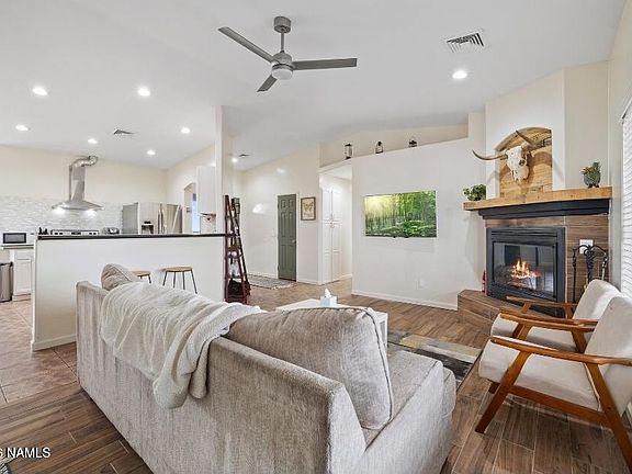 4th image of 3097 Whitetail Loop