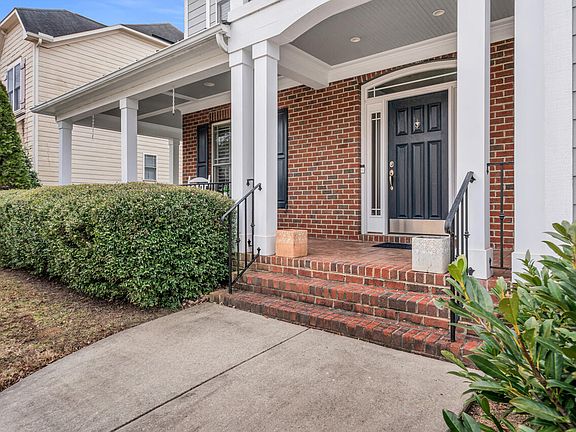 3rd image of 13005 Droughton Ct