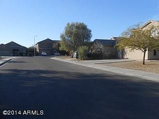 5th image of 1706 S 80th Dr
