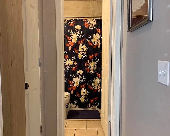 215 E Kittyhawk Dr — Photo 13