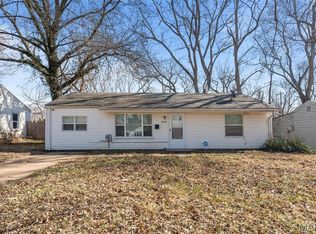 9750 Lorna Ln, Saint Louis, MO 63136