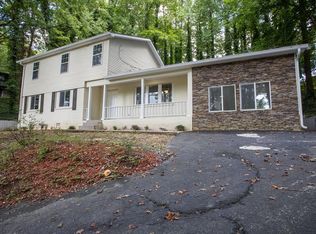 1119 Ridgeleigh Cir, Dalton, GA 30720