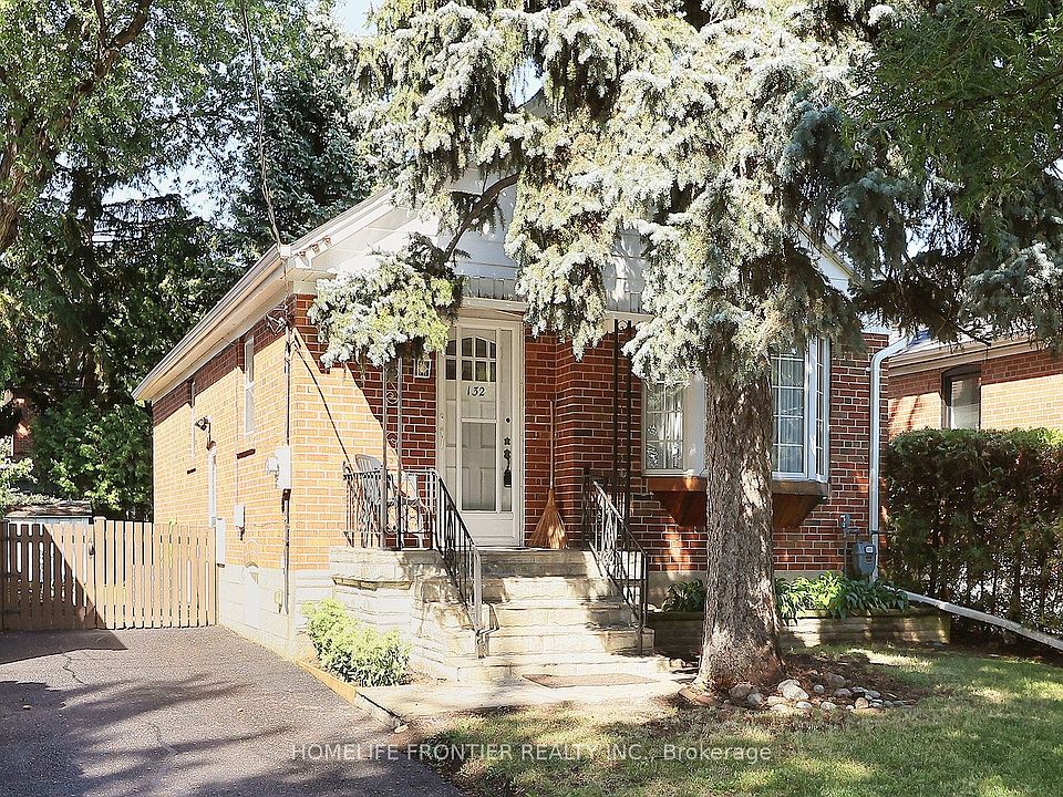 1st image of 132 Wesley St