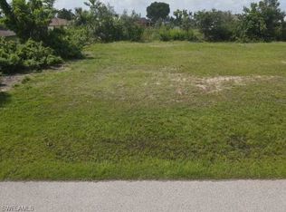 855 SW 15th Ter, Cape Coral, FL 33991