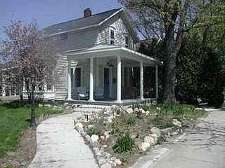 2nd image of 601 E State St