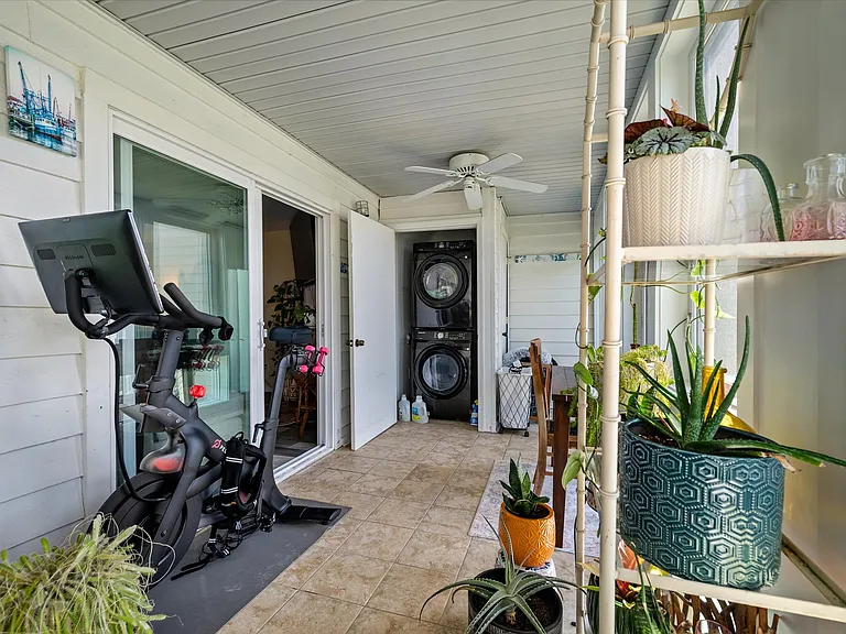 4 W Mariners Cay Dr — Photo 23