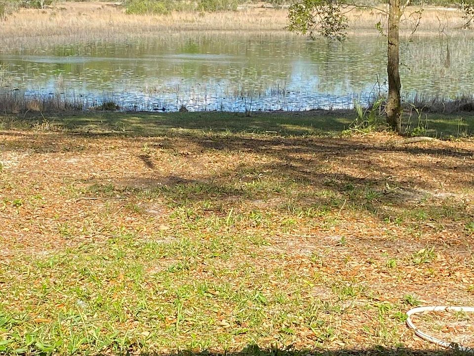 2nd image of 256 PUTNAM LOOP Road