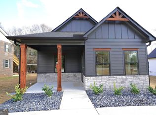 726 Burns Rd, Carrollton, GA 30117