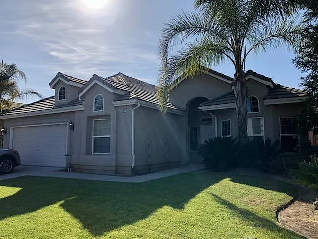 10611 N Tea Party Ln — Photo 14