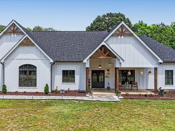 464 Lancaster Rd SW, Adairsville, GA 30103