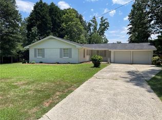 6433 Ardmoor Dr, Jonesboro, GA 30236