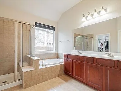 644 Maize Rd — Photo 11