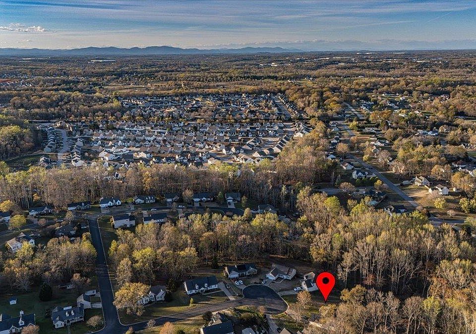 1st image of 420 Lightwood Farm Rd