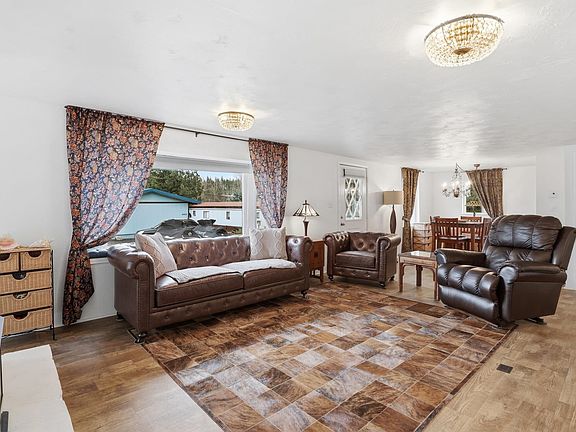 4th image of 41914 Robert Rd