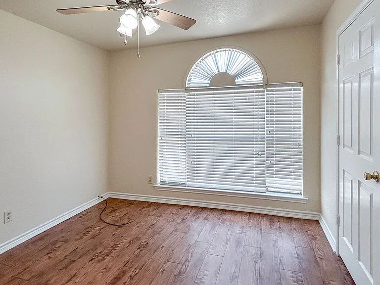 212 County Road 485 — Photo 14