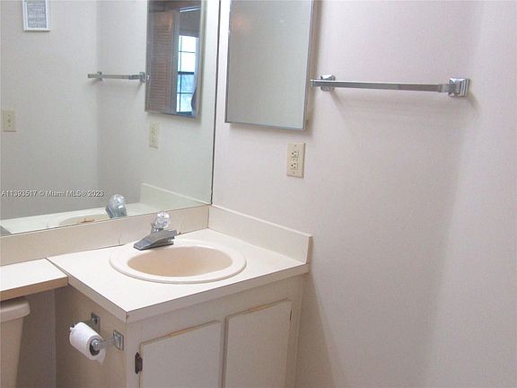 5th image of 2386 NW 89th Dr #2386