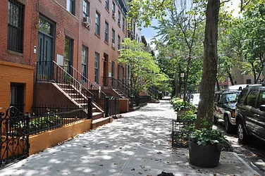 Rented by Level Group