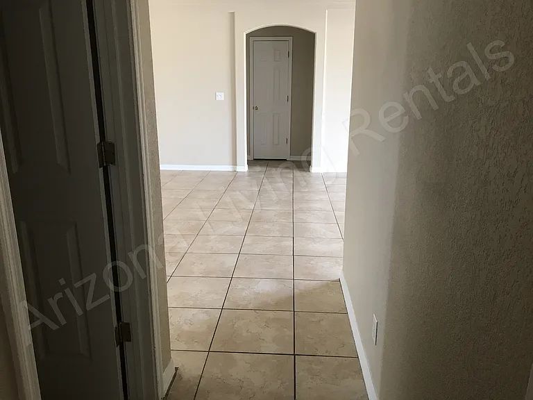 1710 Avalon Ave — Photo 15