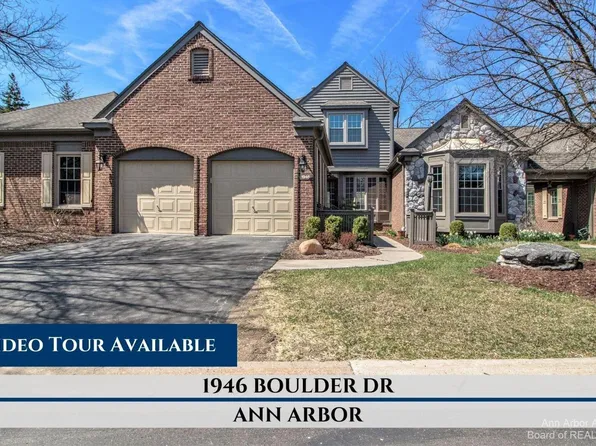 1946 Boulder Dr, Ann Arbor, MI 48104
