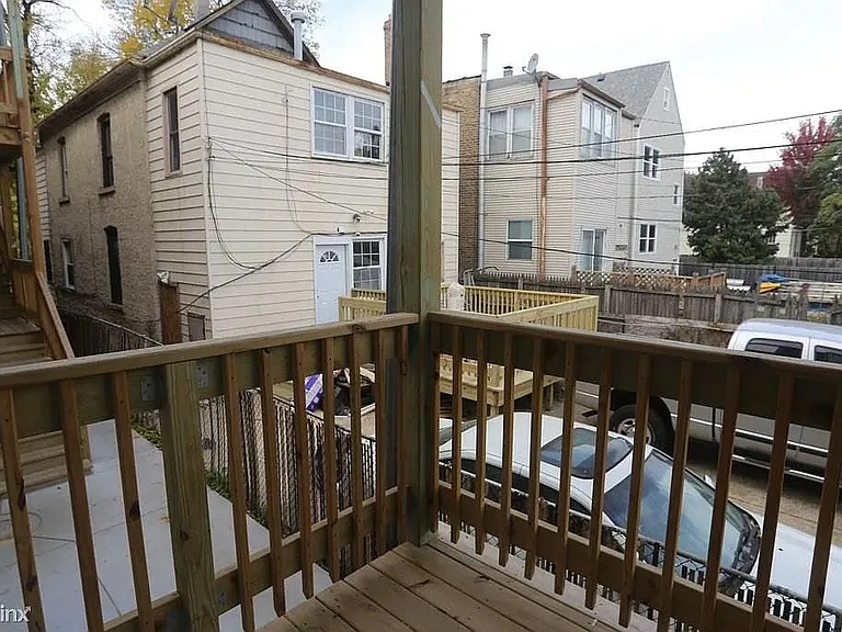 3916 W Altgeld St #1 — Photo 17