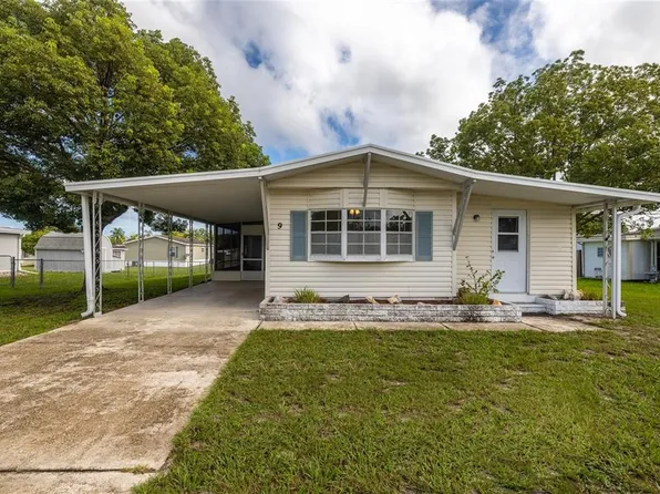 9 Maplehurst Ave, Debary, FL 32713