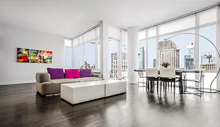 Rented by R New York