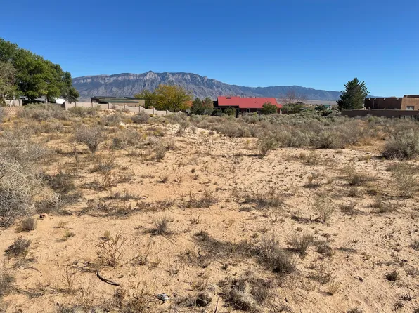 1820 Alif Rd NE, Rio Rancho, NM 87144