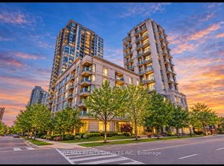 19 Avondale Ave #208, Toronto, ON M2N0A6