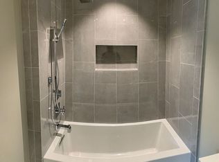 7664 Tustin Rd, Salinas, CA 93907