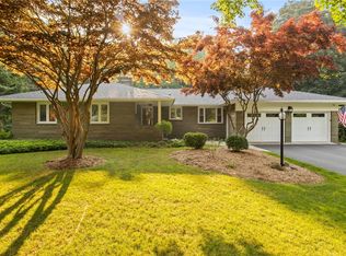 267 Mount Airy Dr, Rochester, NY 14617