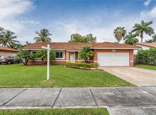 12935 SW 207th Ln, Miami, FL 33177