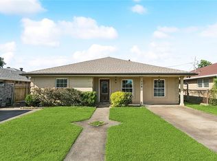 209 Ocelot Dr, Arabi, LA 70032