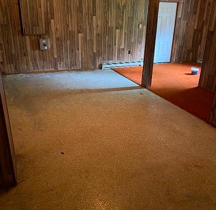 3rd image of 9710 Thompson Dr