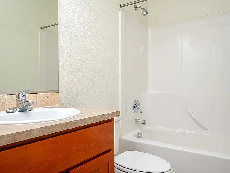 Fairview Court Townhomes — Photo 13