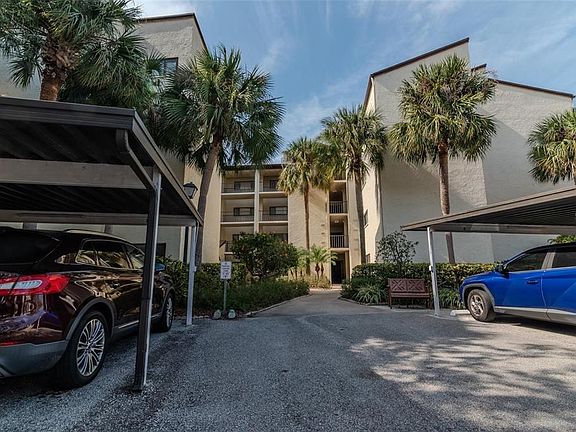 3rd image of 700 Starkey Rd APT 1114