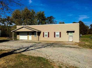 10556 Highway 66, Wadesville, IN 47638