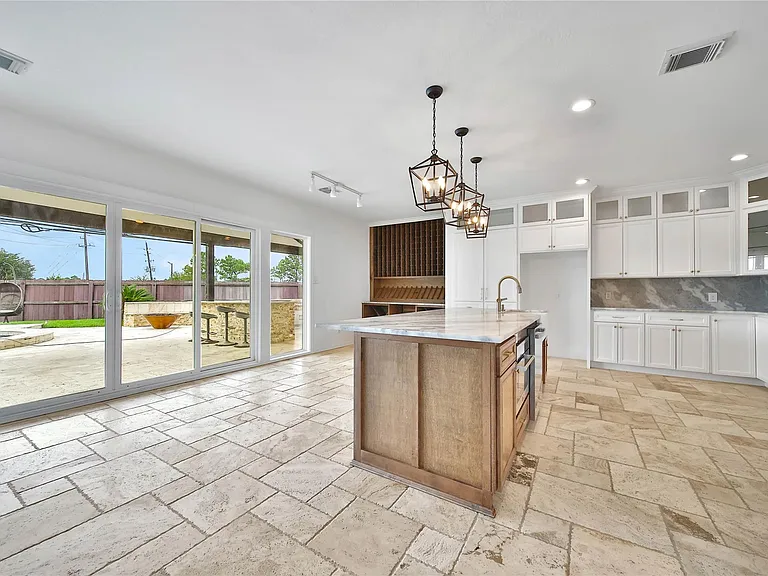 3143 S Royce Cir — Photo 12