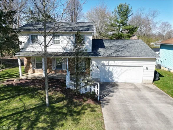 7550 Jaguar Dr, Youngstown, OH 44512