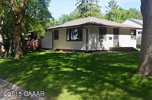2nd image of 514 2nd St SE