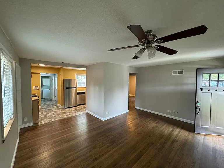 1054 Leyden St — Photo 37