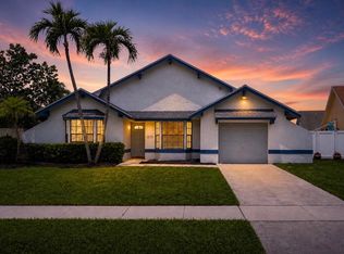 22750 Pickerel Cir, Boca Raton, FL 33428